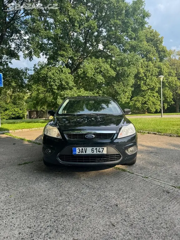 Ford Focus 1,6 benzín